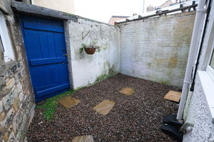 Photo 6- click for photo gallery